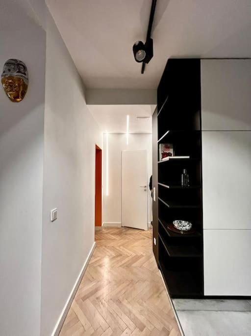Art & Design 3 Rooms Apartment In City Center Wrocław Buitenkant foto